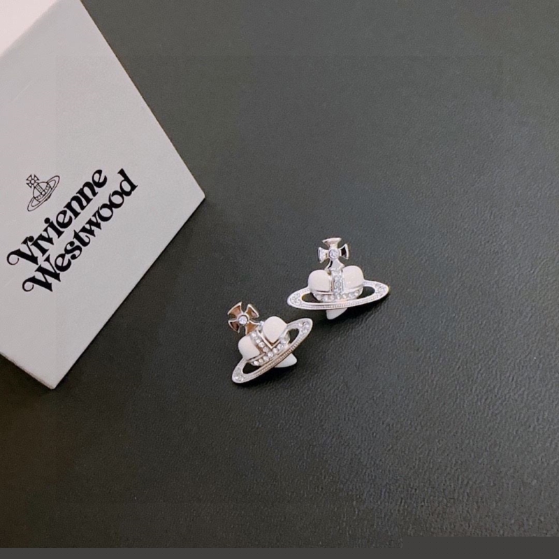 VIVIENNE WESTWOOD